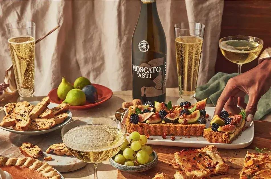 Asti: 5 Combinações Perfeitas para a Temporada Festiva