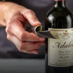 Guia do colecionador: como tirar o rótulo da garrafa de vinho