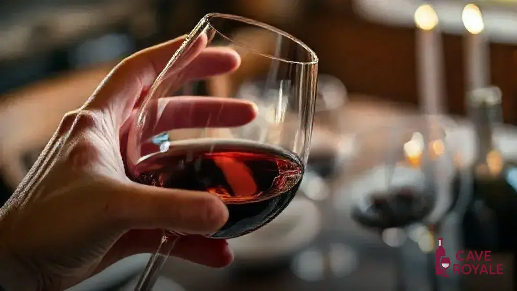 Como girar a taça pode mudar sua experiência de degustação